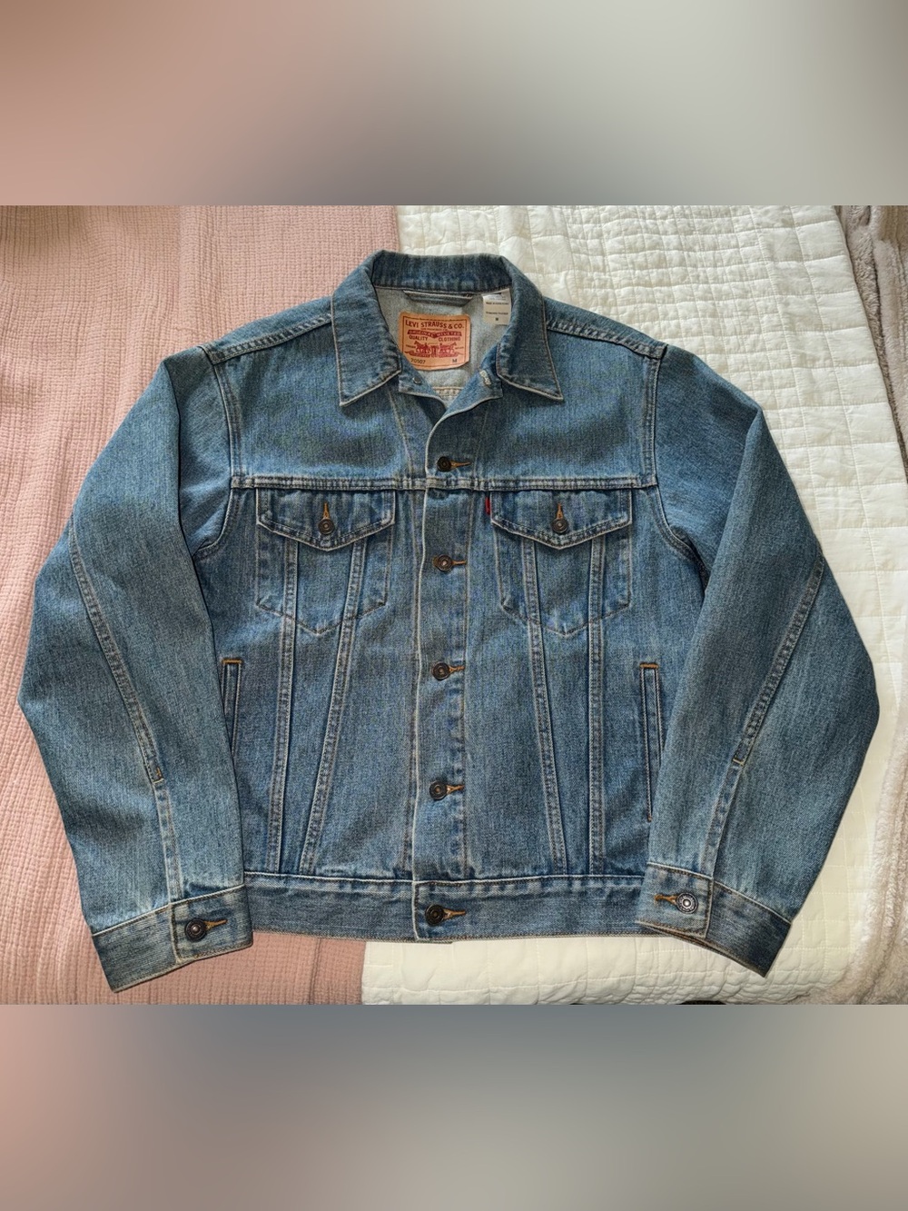 Levis Standard Trucker Denim Jacket Size Medium Style